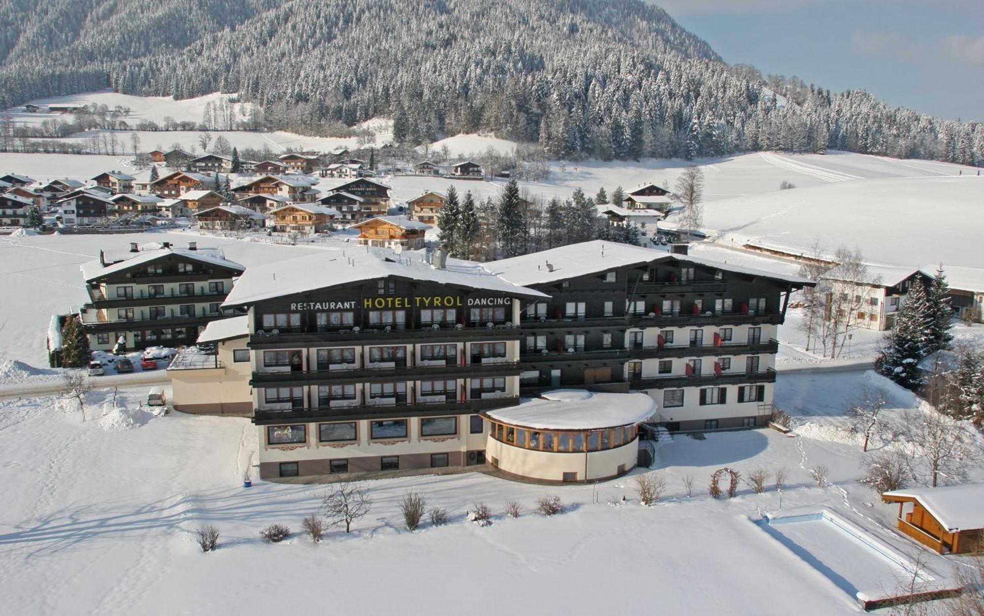 Ferienhotel Tyrol Soell Am Wilden Kaiser מראה חיצוני תמונה