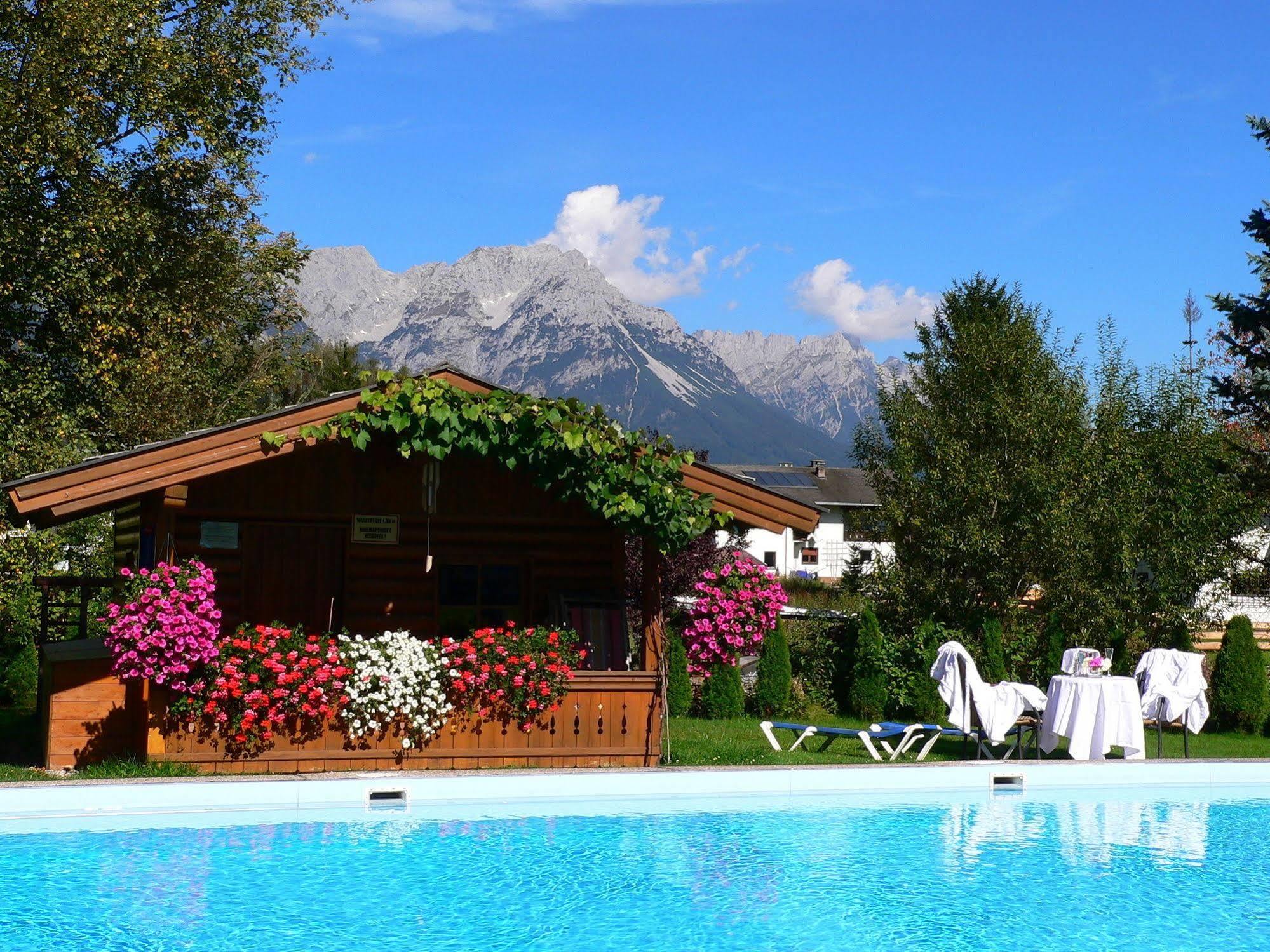 Ferienhotel Tyrol Soell Am Wilden Kaiser מראה חיצוני תמונה